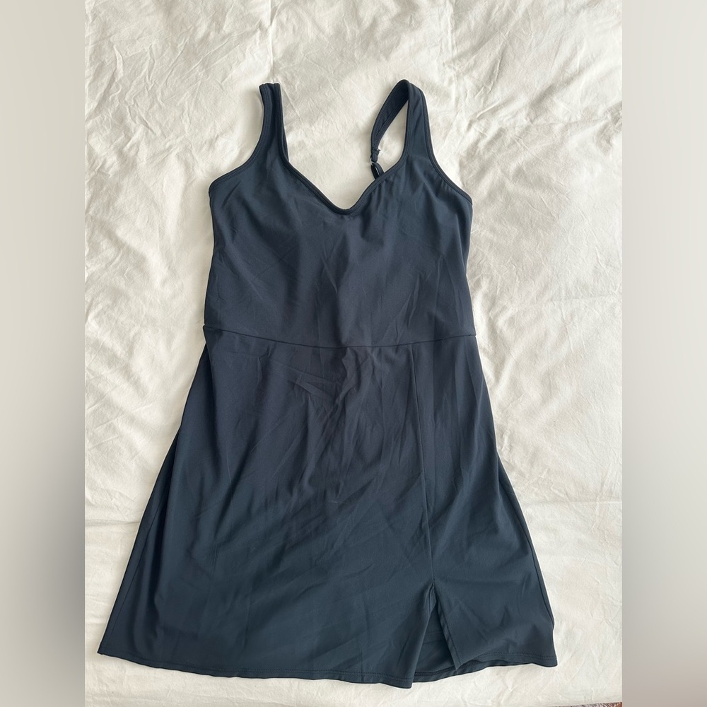Abercrombie & Fitch Black Sleeveless Fit-and-Flare Dress